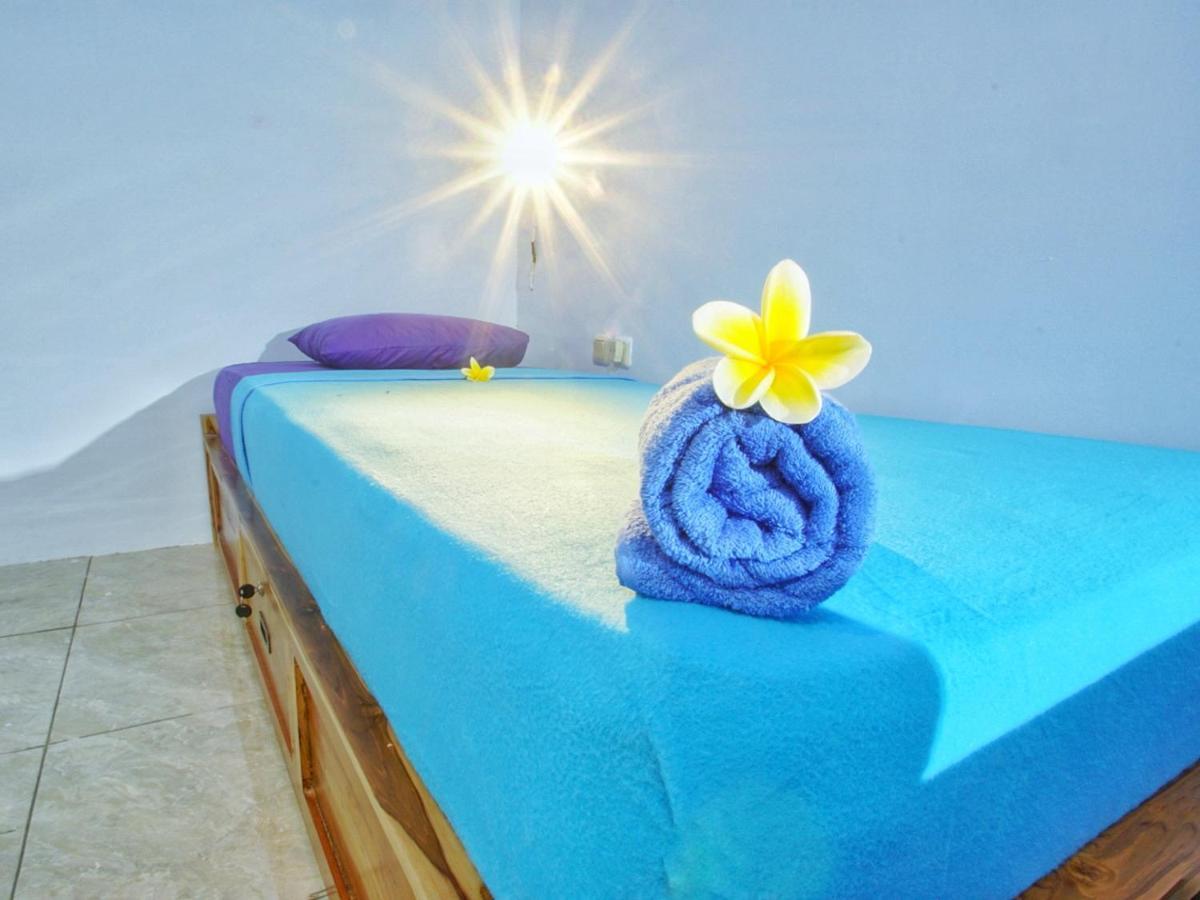 Sentul Hostel Kuta  Kültér fotó
