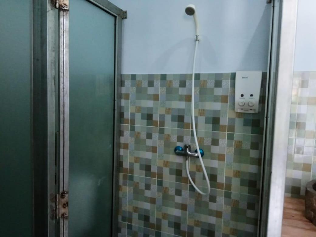 Sentul Hostel Kuta  Kültér fotó